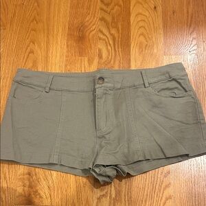 PacSun Olive Green Women's Cargo Shorts